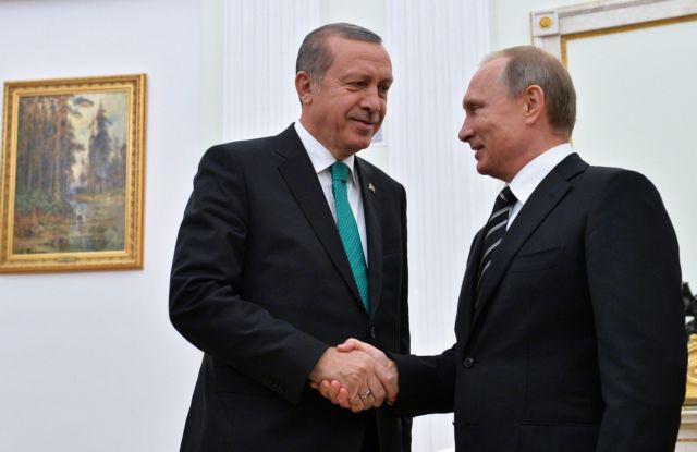 Το Κρεμλίνο «δεν αποκλείει» συνάντηση με Ερντογάν πριν την G20