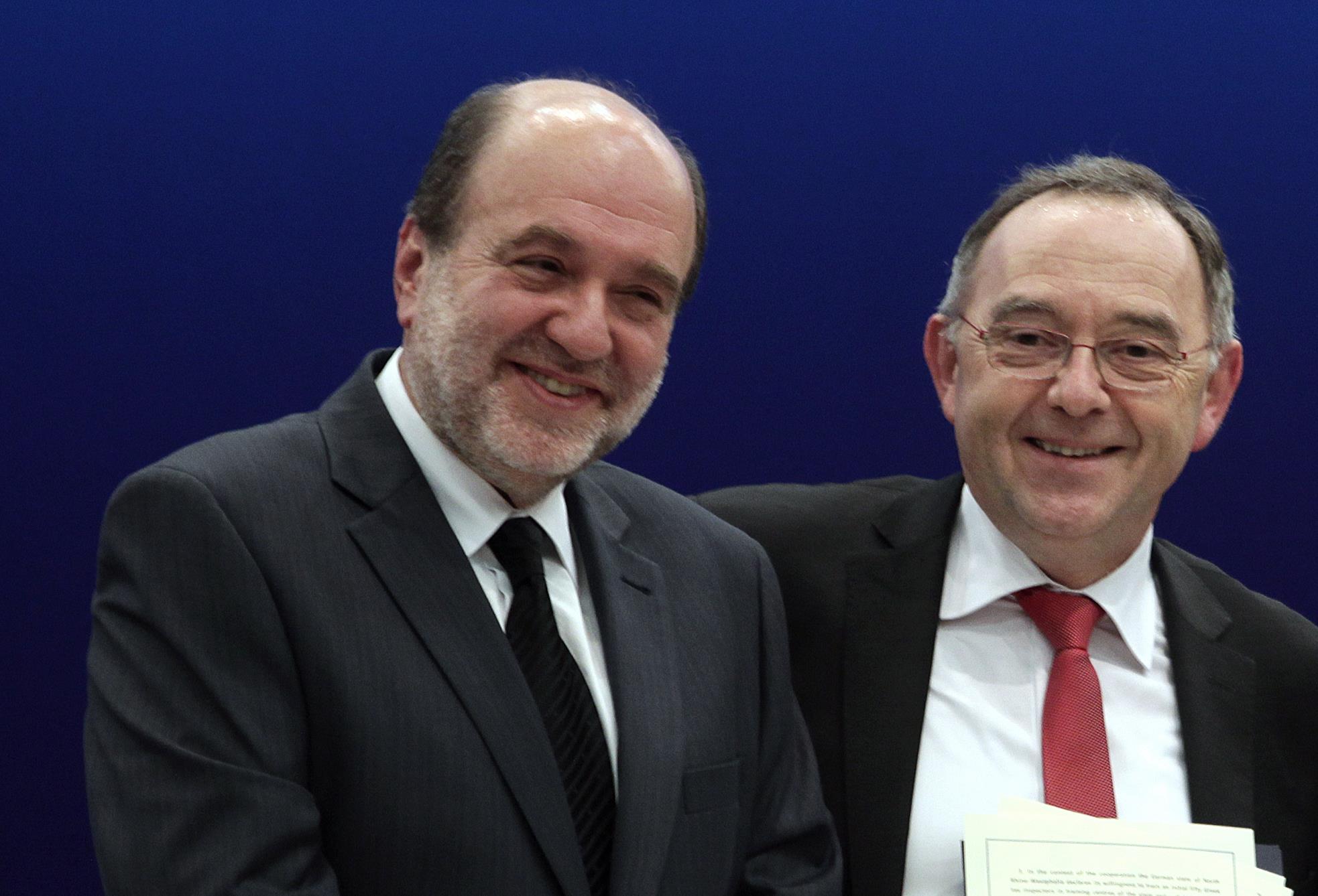 Έτοιμες 1.000 δικογραφίες για τη λίστα Μπόργιανς