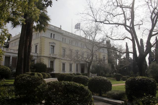 Ενόχληση Προεδρίας για τα περί εμπλοκής της στον εκλογικό νόμο