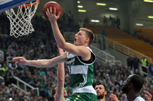 Για πάντα στον ΠΑΟ με νέο 8ετές συμβόλαιο ο Χαραλαμπόπουλος