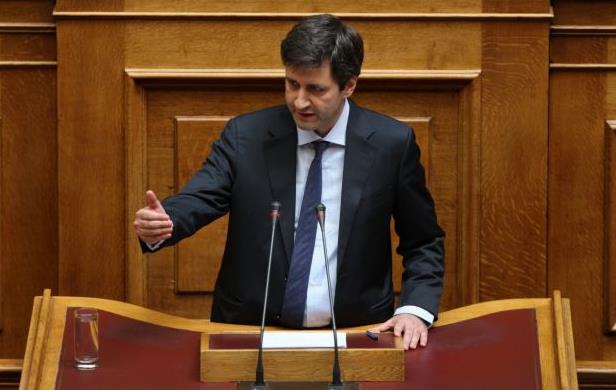 Ποιος ειναι ο κ. Γκάλμπρεϊθ; αναρωτιέται ο Γ.Χουλιαράκης