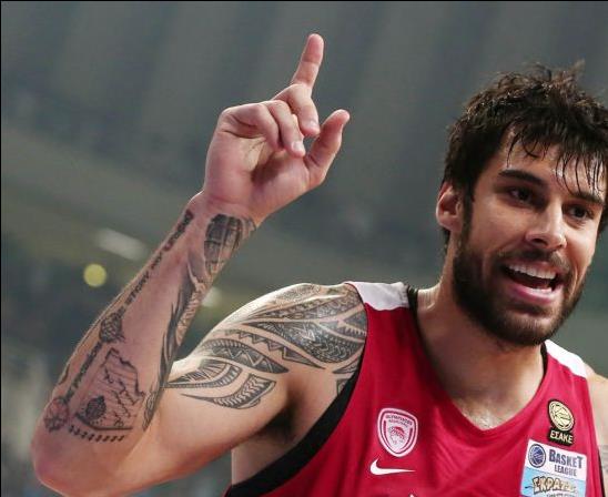 «O Μπουρούσης είναι πολύ ευτυχισμένος στον ΠAO» δήλωσε ο Πρίντεζης