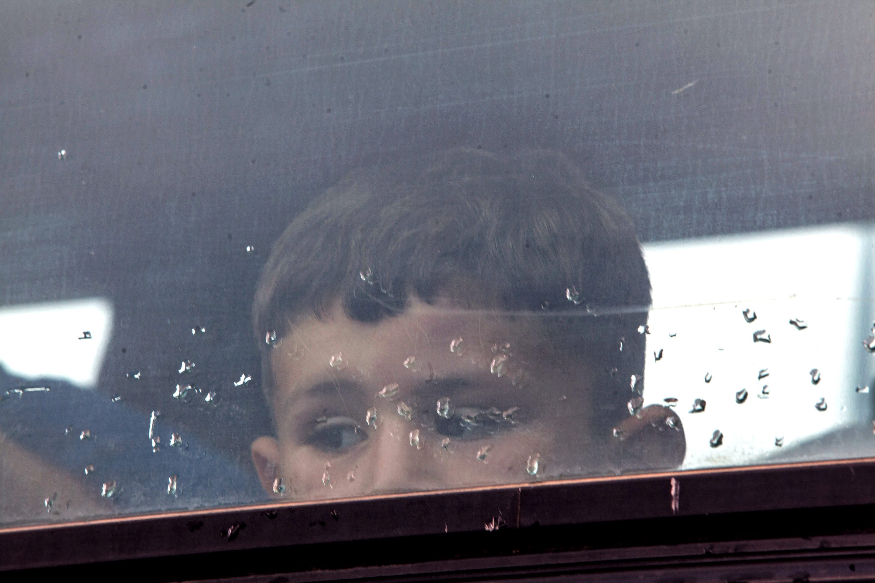 Κομισιόν: Με το σταγονόμετρο οι μετεγκαταστάσεις προσφύγων από Ελλάδα-Ιταλία