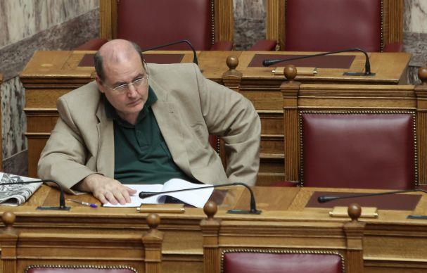 Φίλης: Με σωστή Παιδεία, οι 17χρονοι μπορούν να ψηφίζουν και να οδηγούν