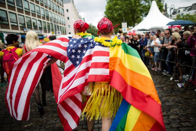 Στη μνήμη των θυμάτων του Ορλάντο το Gay Pride της Κολωνίας
