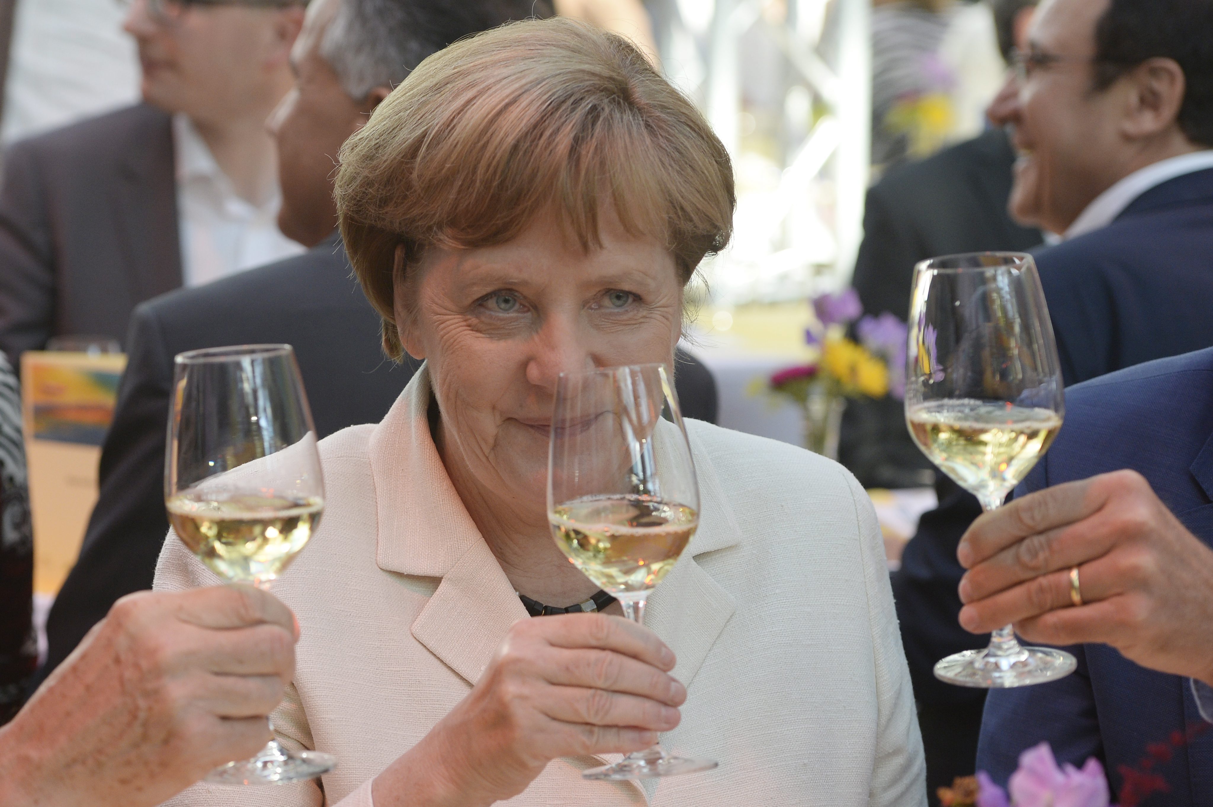 Γερμανία: Ανεβαίνουν Ευρώπη και Μέρκελ, πέφτουν οι λαϊκιστές λόγω Brexit