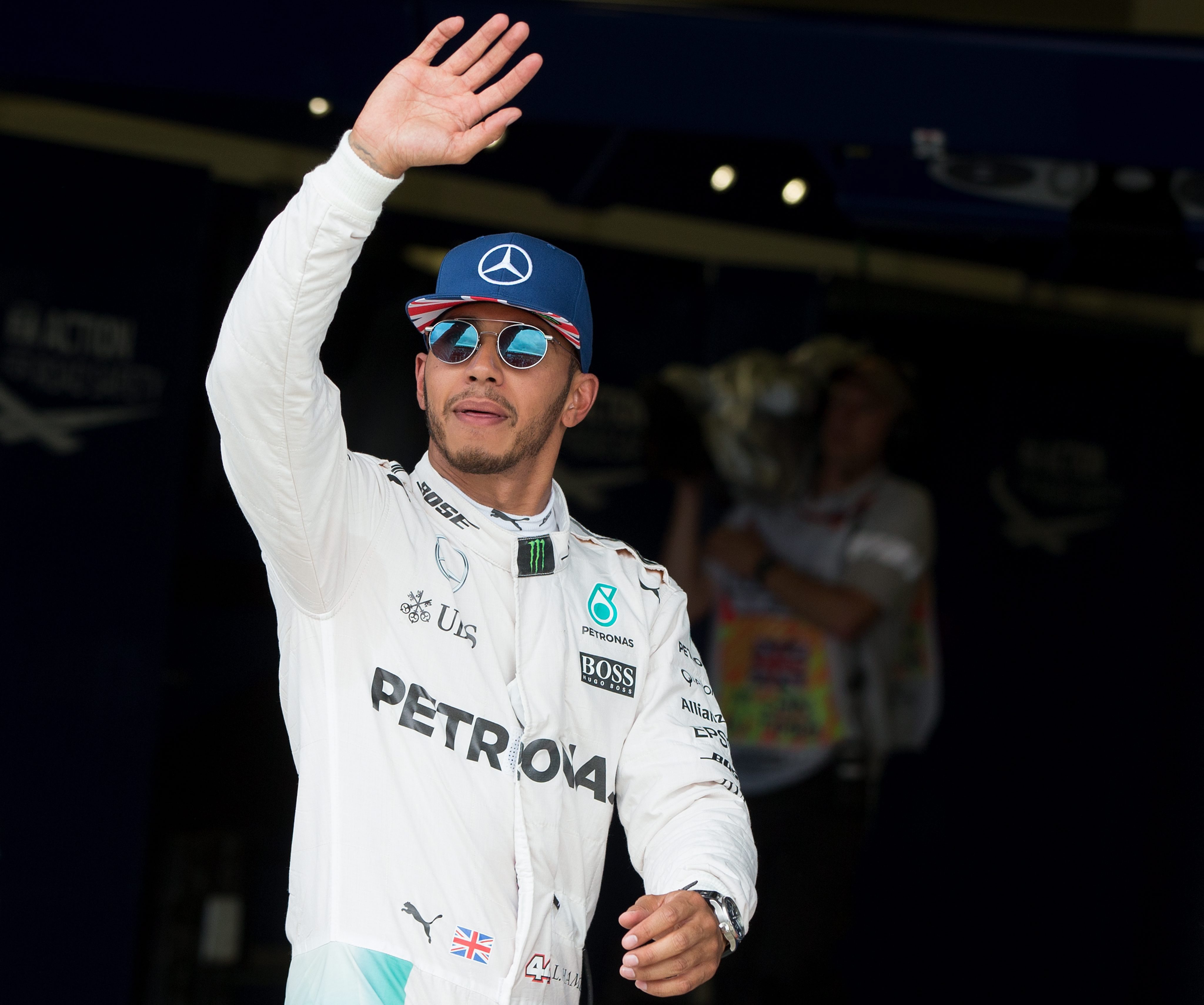 GP Βρετανίας 2016: Pole position για τον ασταμάτητο L. Hamilton