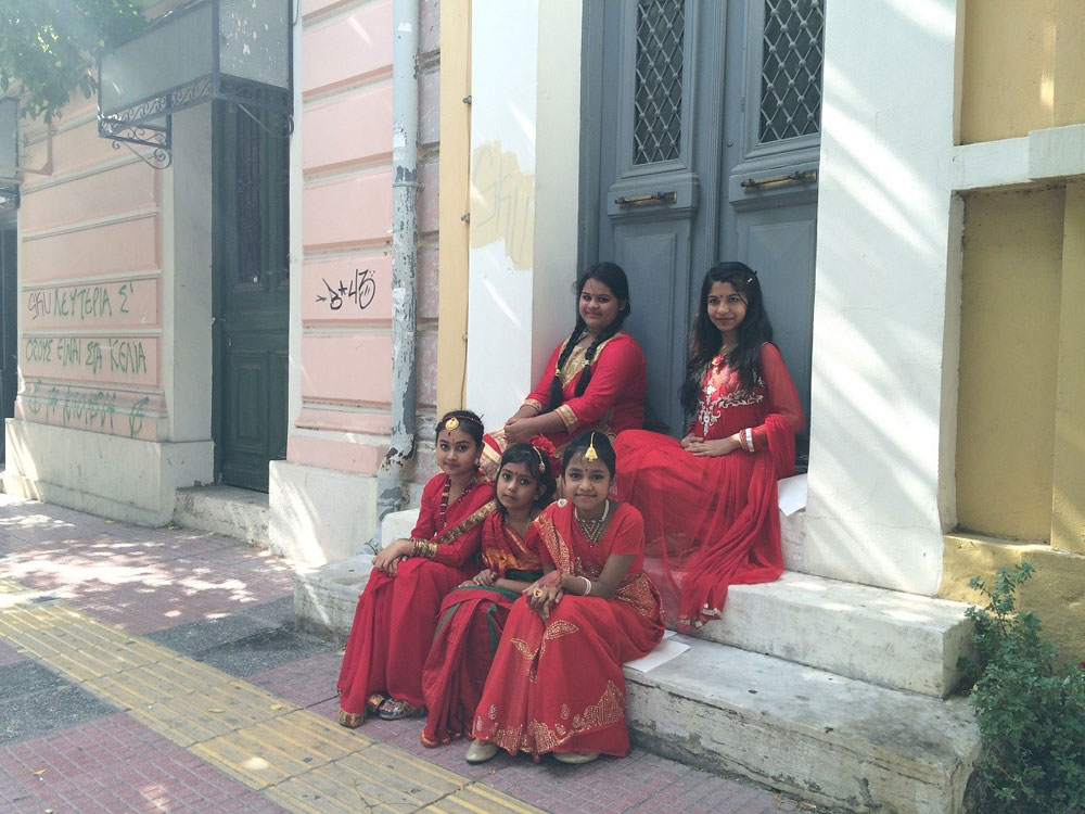Μουσικές, τραγούδια και χοροί από τη Βεγγάλη στο Open air Τριανόν