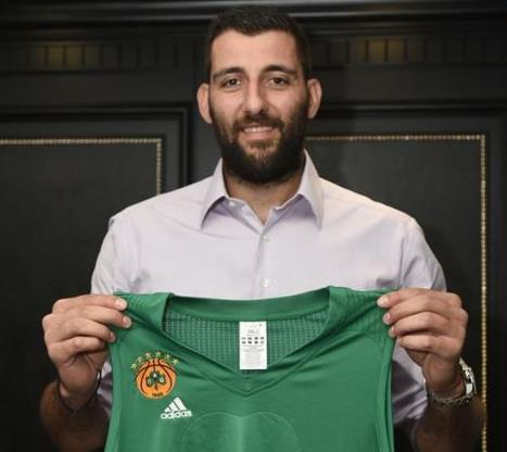 Μπουρούσης: «Είπα… τέλος πάω στον Παναθηναϊκό»