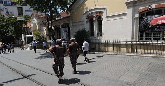 Οι ειδικές δυνάμεις περιπολούν στην Κωνσταντινούπολη