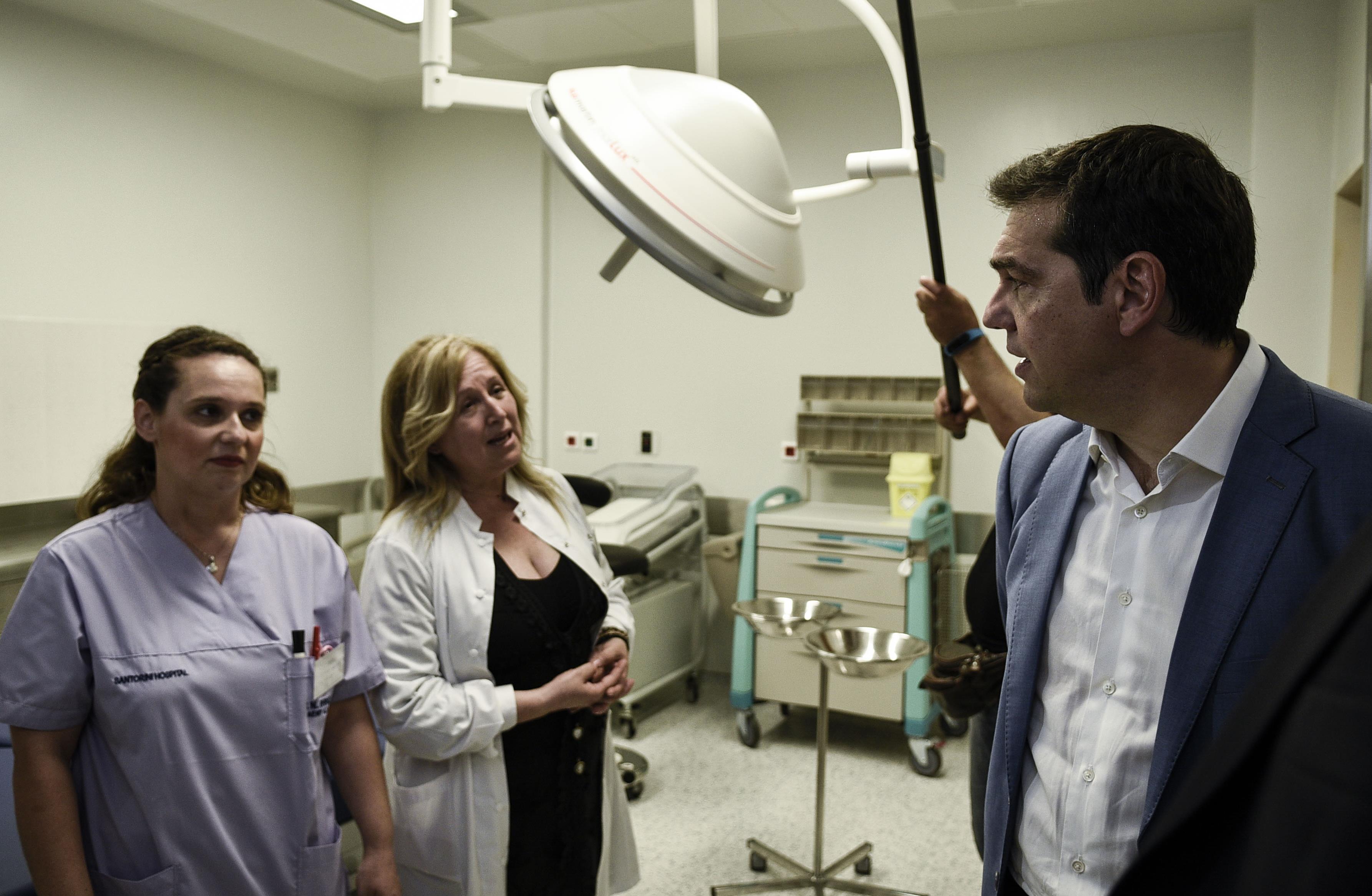 Τσίπρας: Έως το τέλος του έτους πλήρως εξοπλισμένο το Νοσοκομείο Θήρας