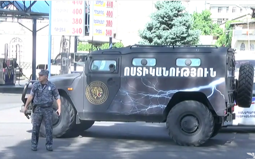 Αρμενία: Ένοπλοι κατέλαβαν αστυνομικό τμήμα, κρατούν ομήρους