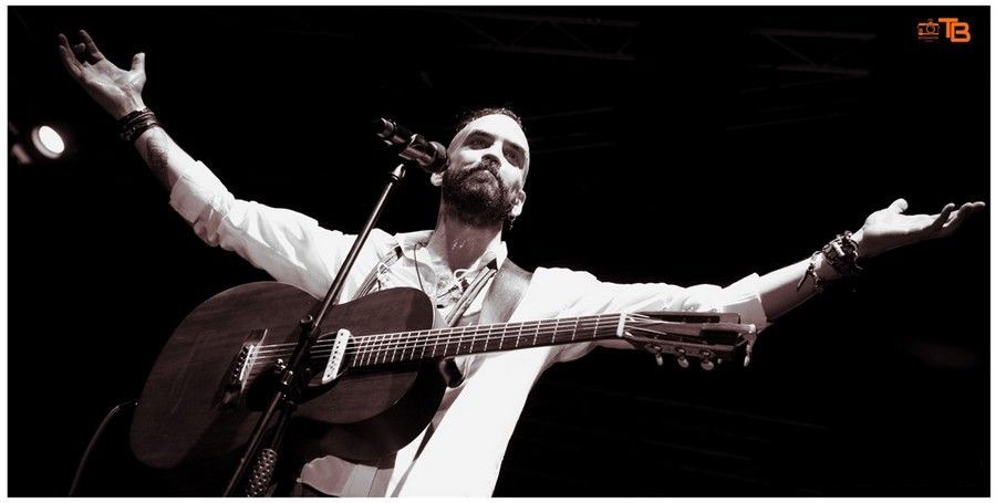 Οι επόμενοι σταθμοί της καλοκαιρινής περιοδείας του Πάνου Μουζουράκη