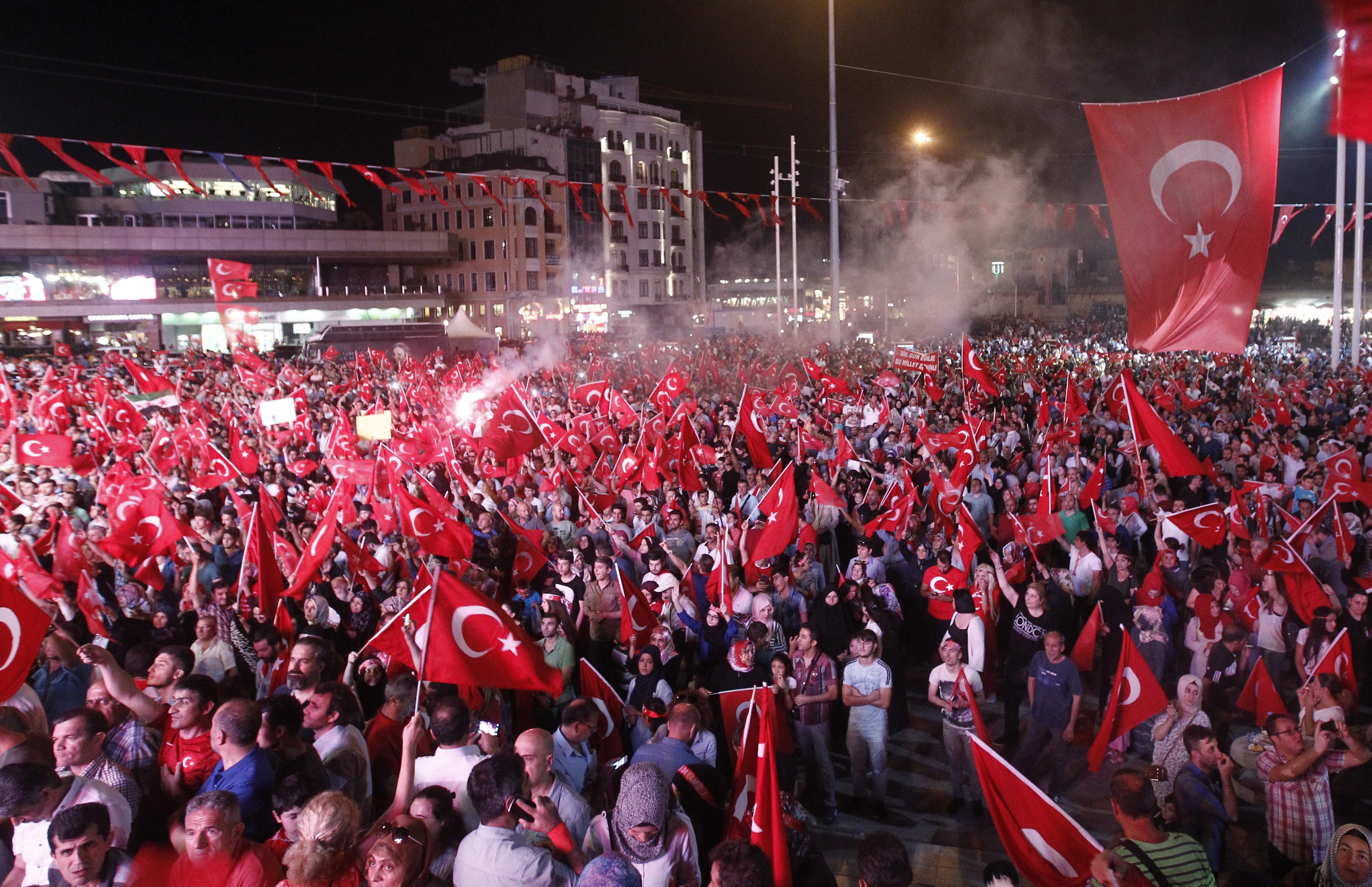 Ερντογάν «καλεί» Τούρκους στο εξωτερικό να γίνουν καταδότες γκιουλενιστών