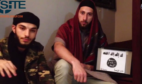 Βίντεο «δείχνει» τους σφαγείς της Νορμανδίας να ορκίζονται πίστη στην ISIS