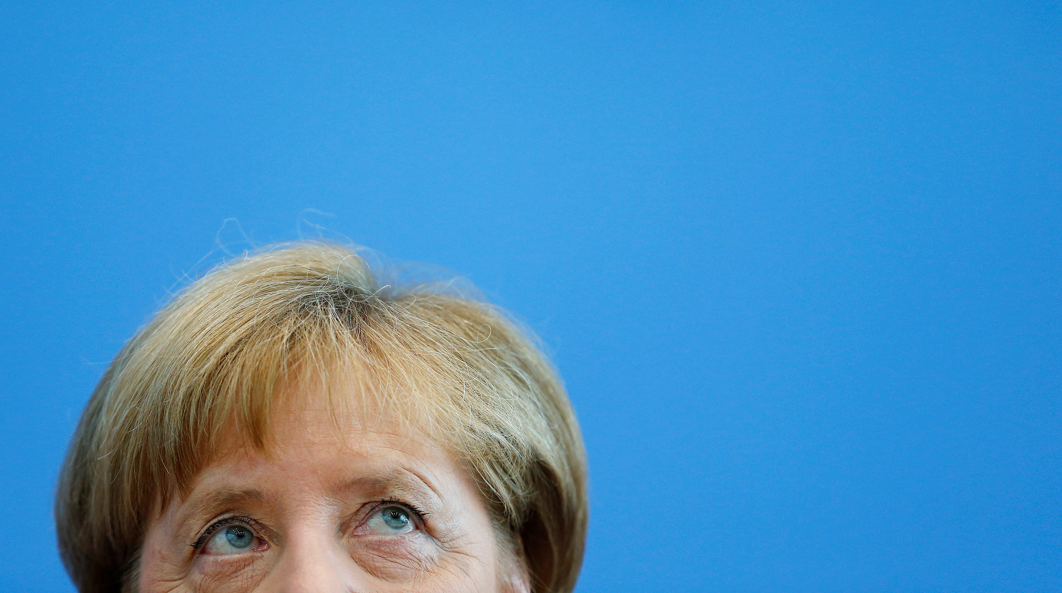 Η πλειοψηφία των Γερμανών απορρίπτει την πολιτική ασύλου της Μέρκελ
