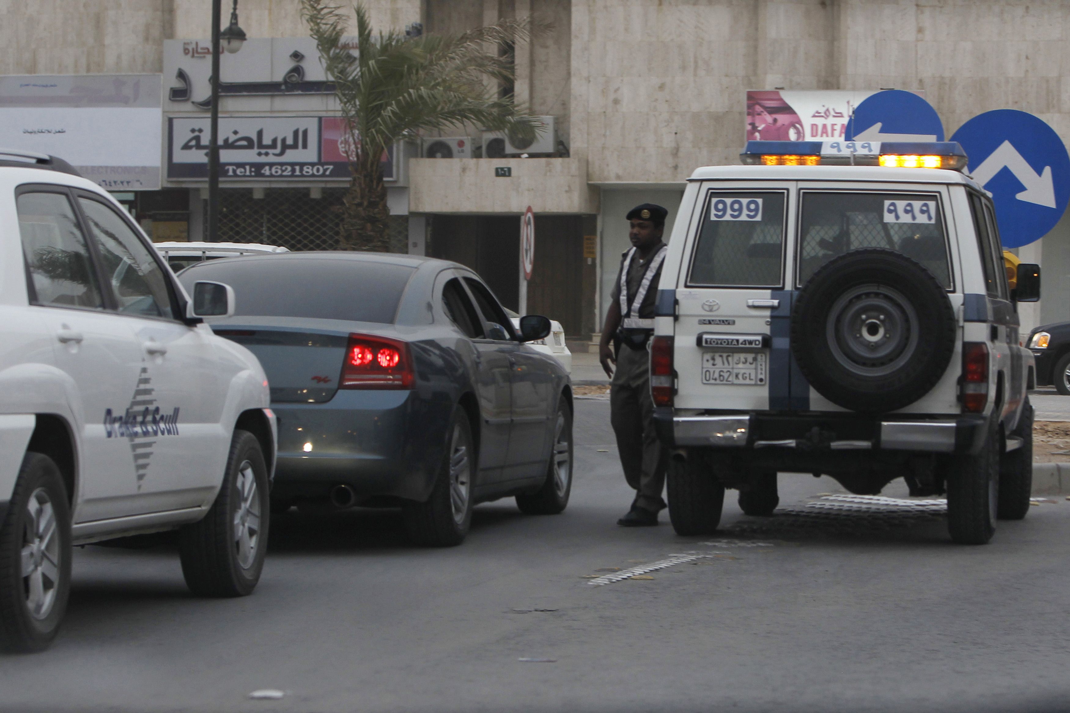 Καμικάζι στην Τζέντα ανατινάχθηκε κοντά στο αμερικανικό προξενείο
