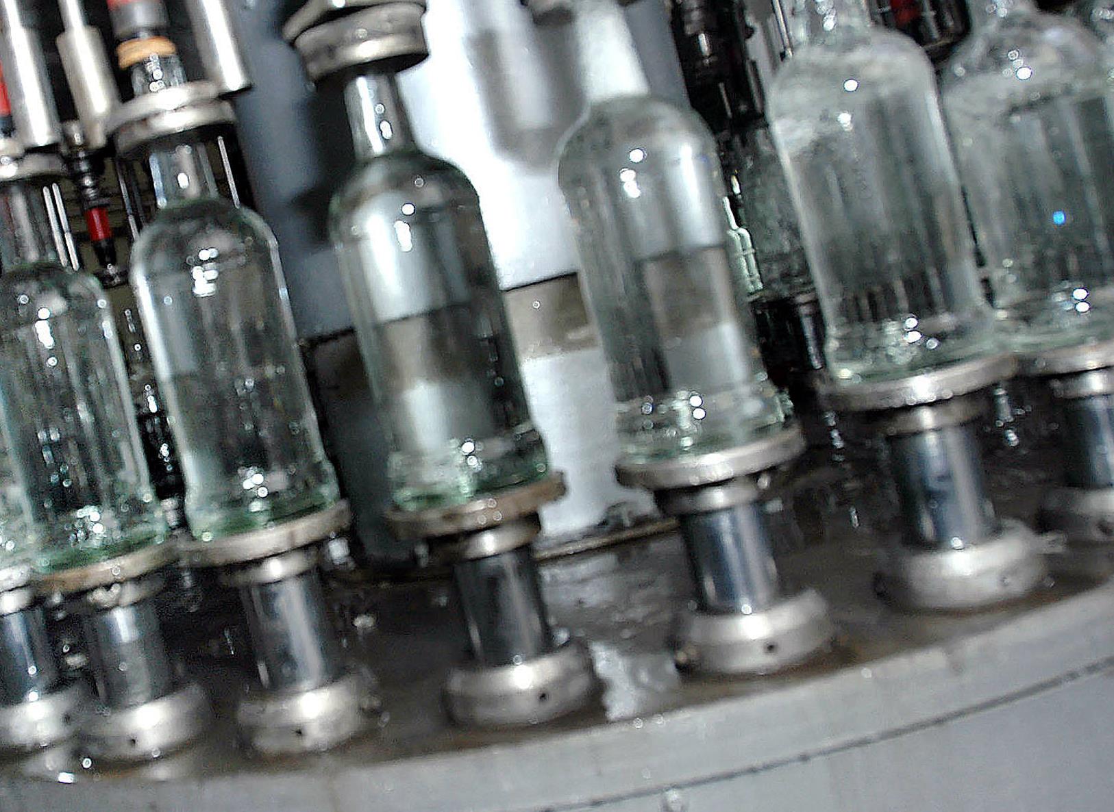 Δέκα τόνους λαθραίο οινόπνευμα «έπιασε» το ΣΔΟΕ στην Κρήτη