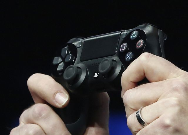 Δύο νέα μοντέλα Playstation 4 αναμένονται από τη Sony το Σεπτέμβριο