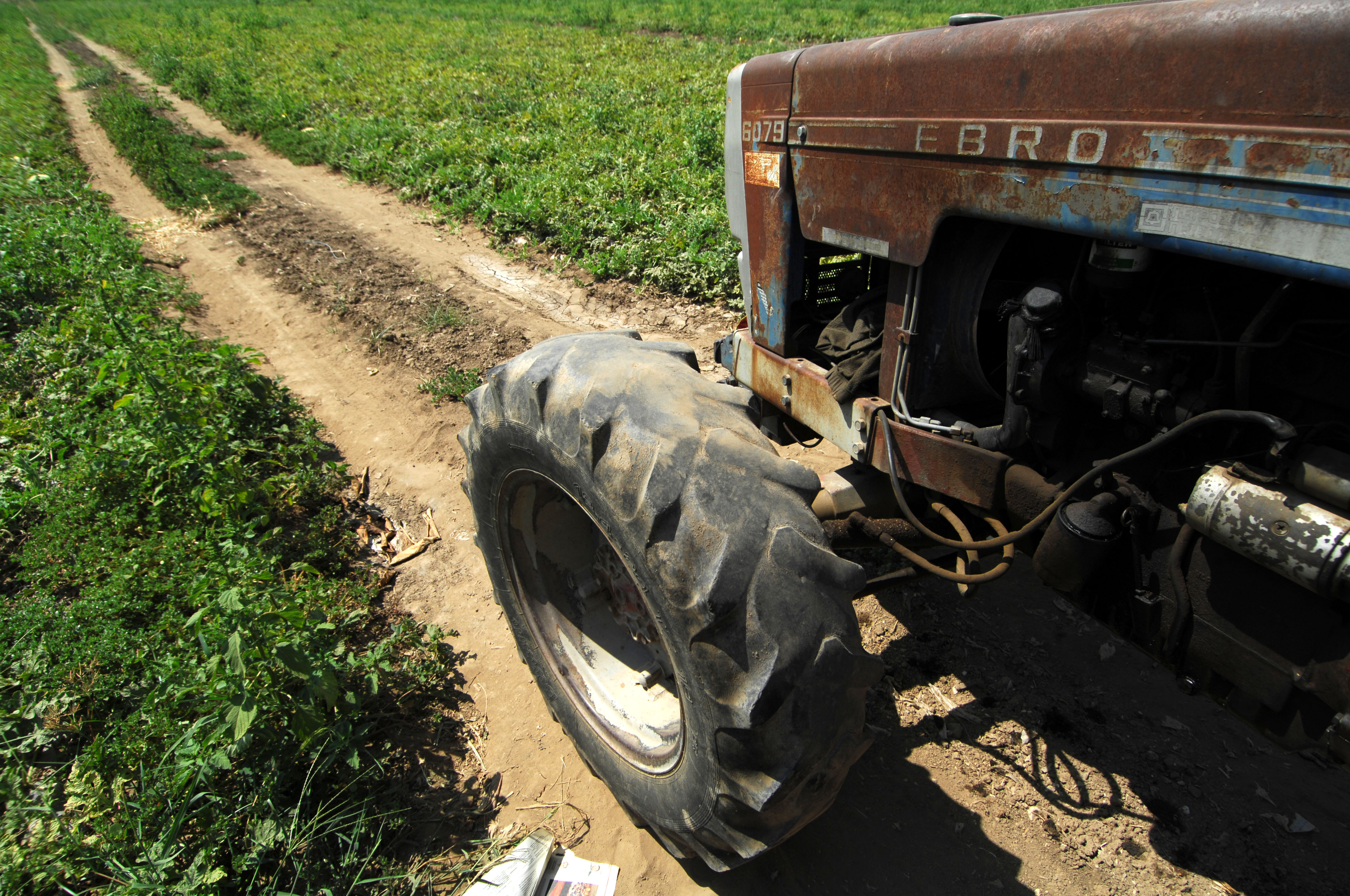 Ηλικιωμένος καταπλακώθηκε από το τρακτέρ του
