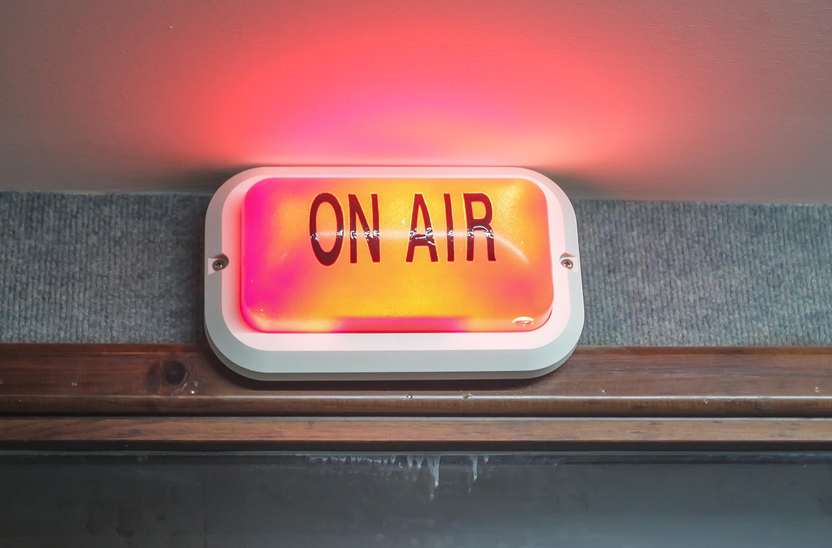 Η Singular Logic αναλαμβάνει την πλατφόρμα δημοπράτησης τηλεοπτικών αδειών