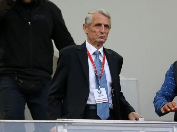 Απάντηση του Γκιρτζίκη σε Στράτο και Σαραϊδάρη