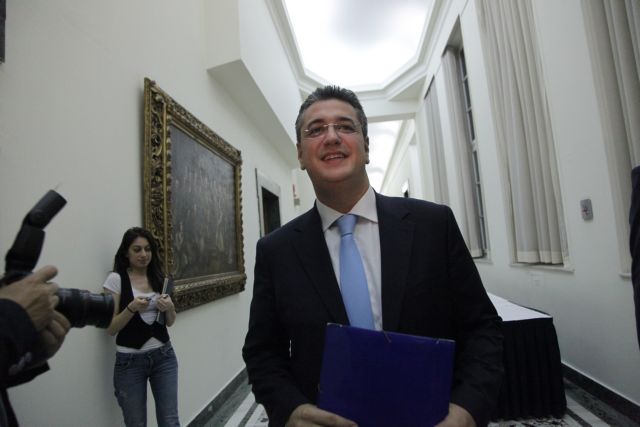 Με τον Απ.Τζιτζικώστα συναντάται ο Κυριάκος Μητσοτάκης