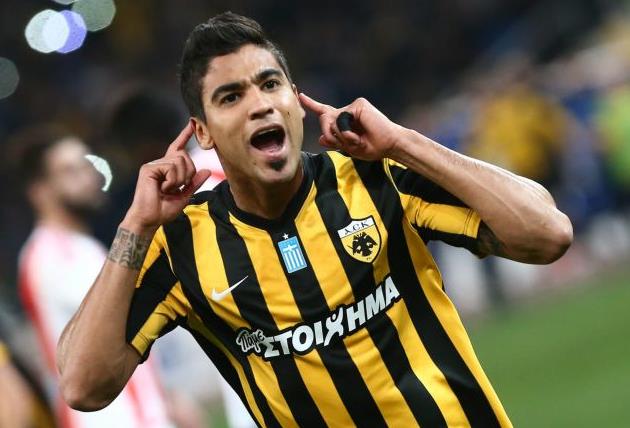 Διάστρεμμα ο Βάργκας, η ΑΕΚ «στέλνει» τον Μπαρμπόσα στο Κατάρ