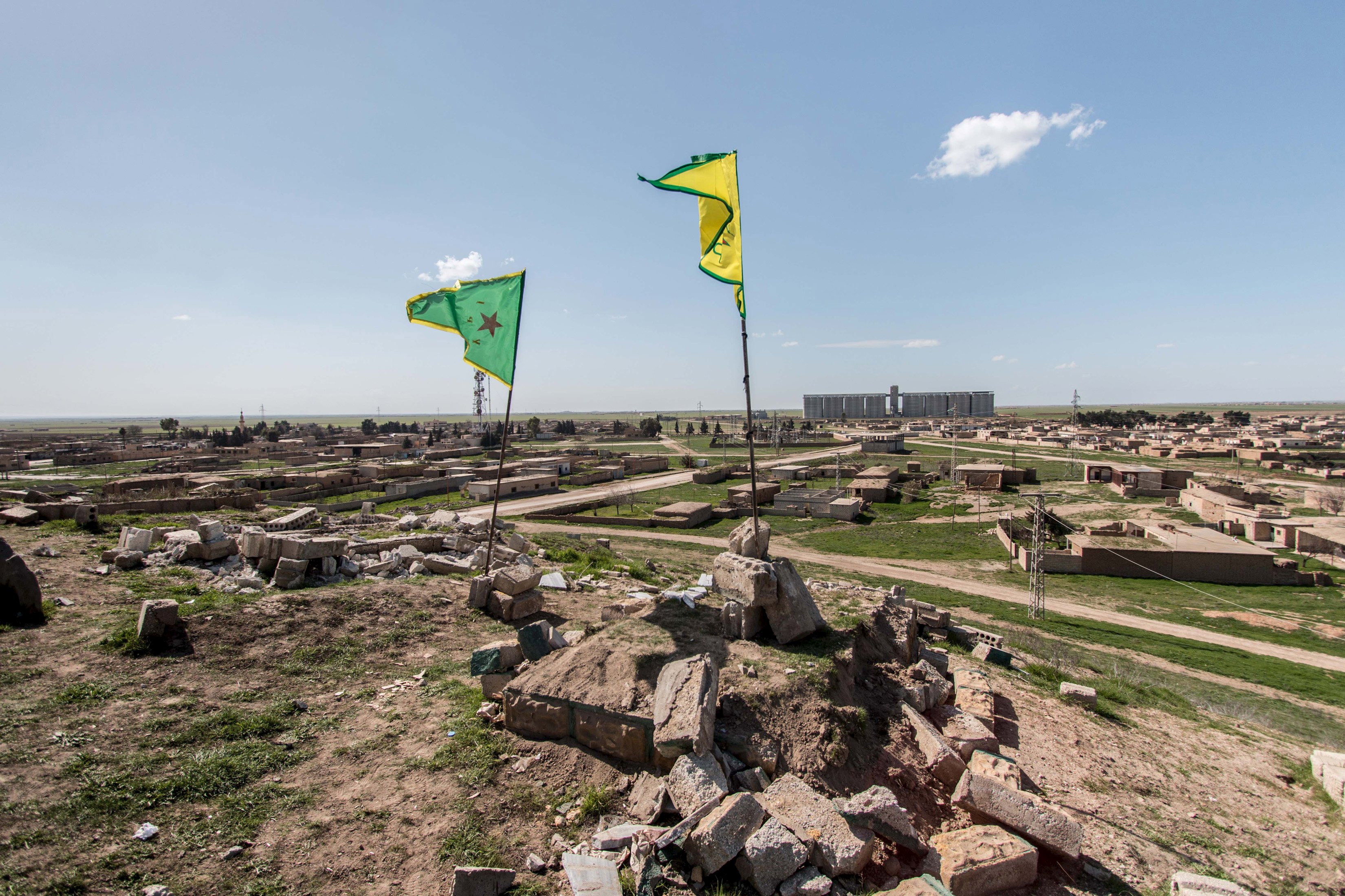 Ο συριακός στρατός χτυπά τους Κούρδους στη Χασάκα