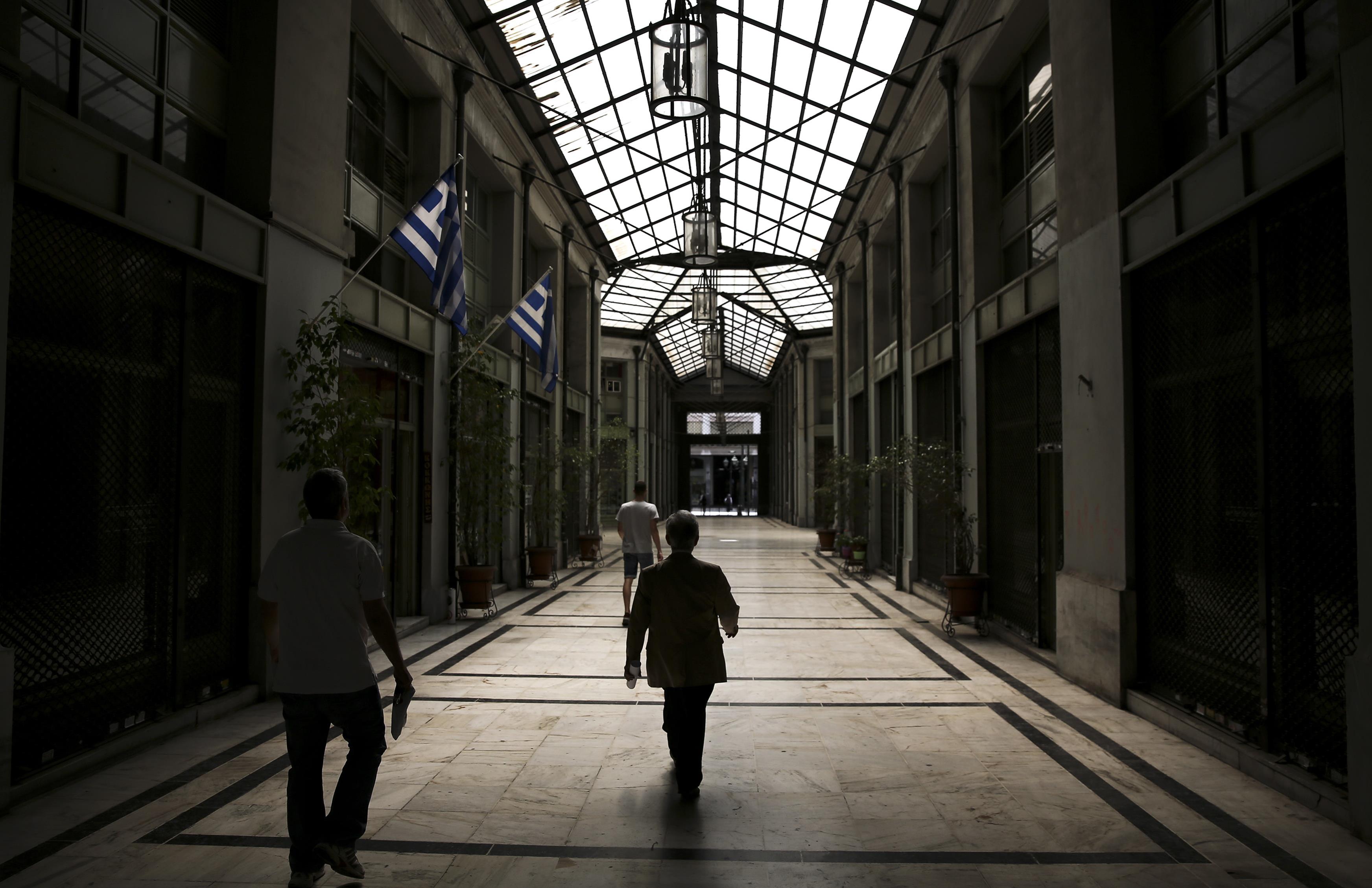 Αμετάβλητη στο 23,5% η ανεργία τον Μάιο