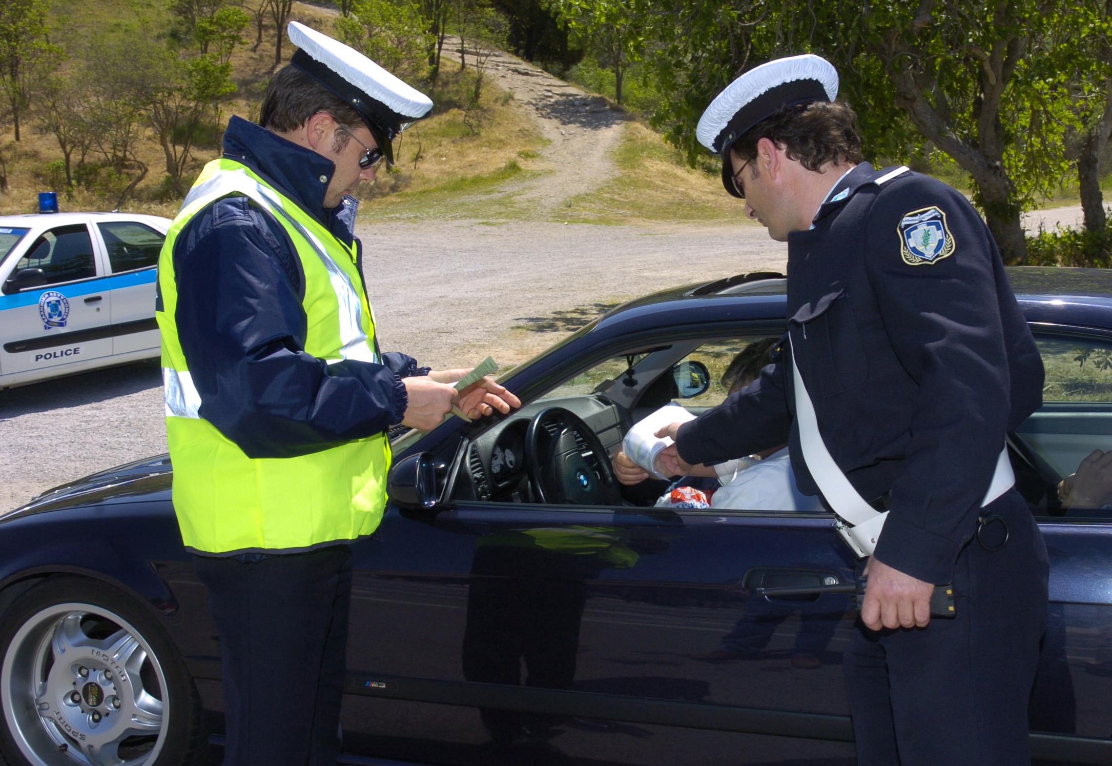 Παραβάτης ένας στους έξι οδηγούς το τετραήμερο του Δεκαπενταύγουστου
