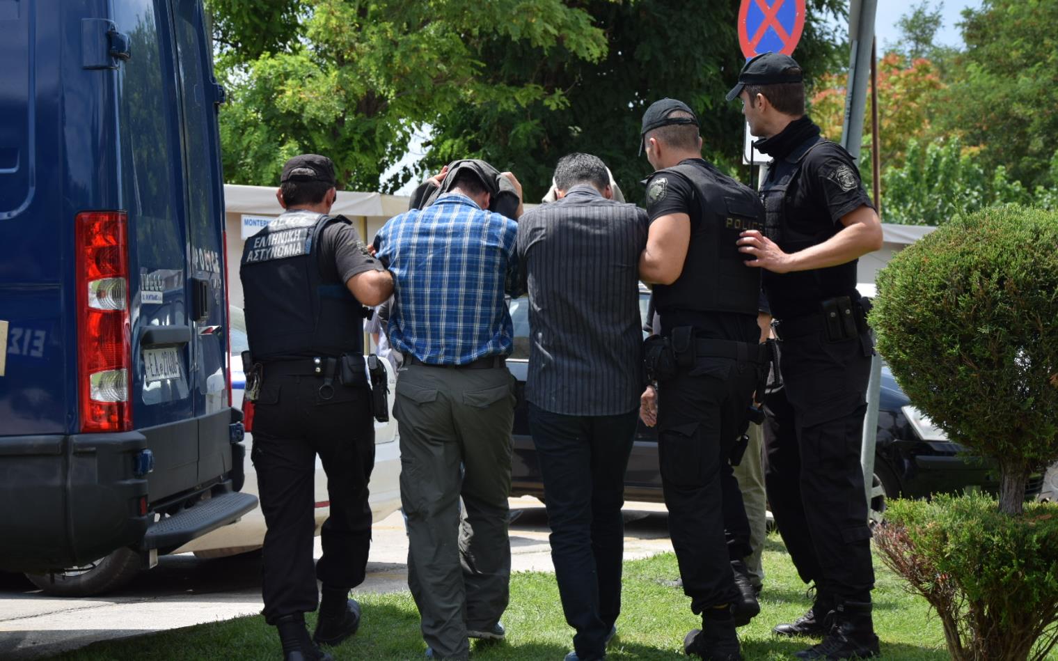 Αίτημα για την έκδοση των οκτώ στρατιωτικών καταθέτει η Τουρκία