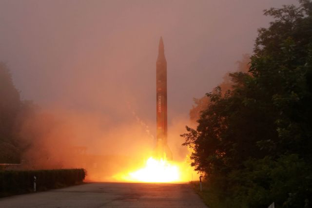 Βαλλιστικούς πυραύλους εκτόξευσε και πάλι η Β.Κορέα