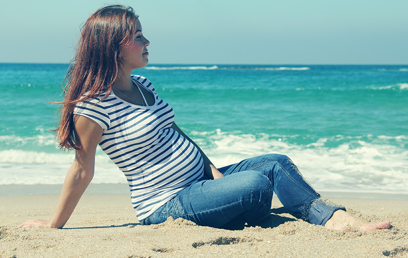 Εγκυμοσύνη: Τί να προσέχετε στις καλοκαιρινές διακοπές