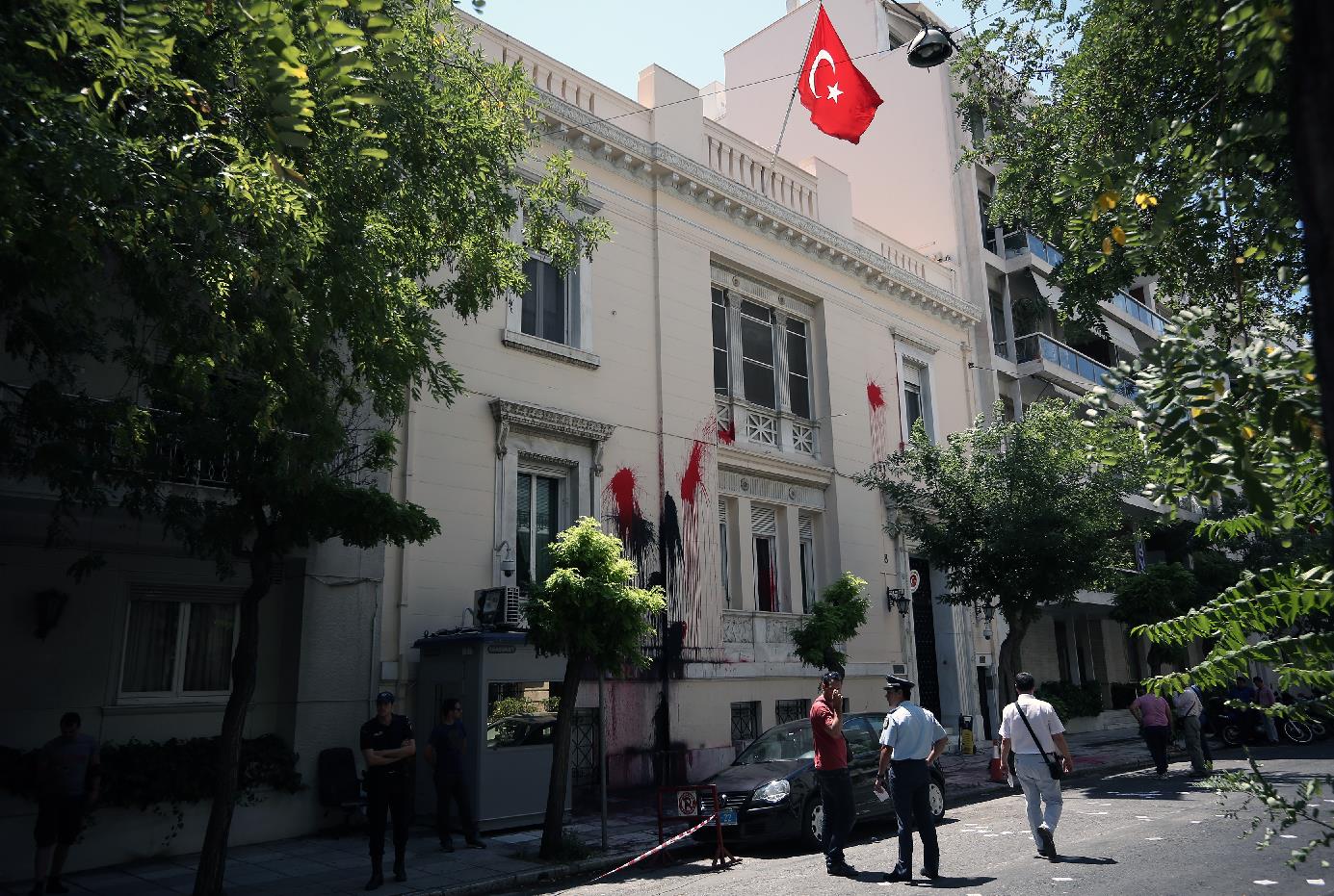 Τουρκικά ΜΜΕ: Αφαντοι ο στρατιωτικός και ο ναυτικός ακόλουθος στην Ελλάδα