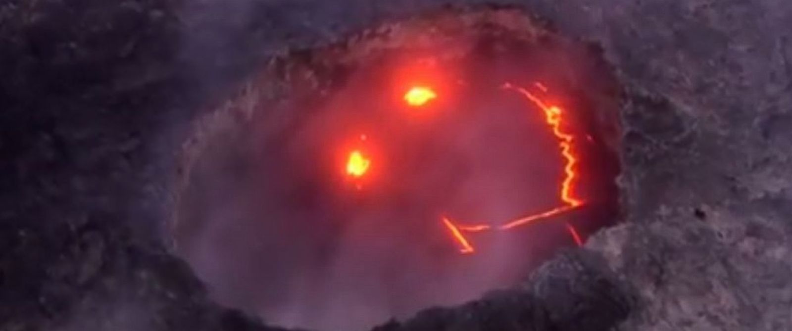 Εντυπωσιάζει «χαμογελαστό» ηφαίστειο στη Χαβάη