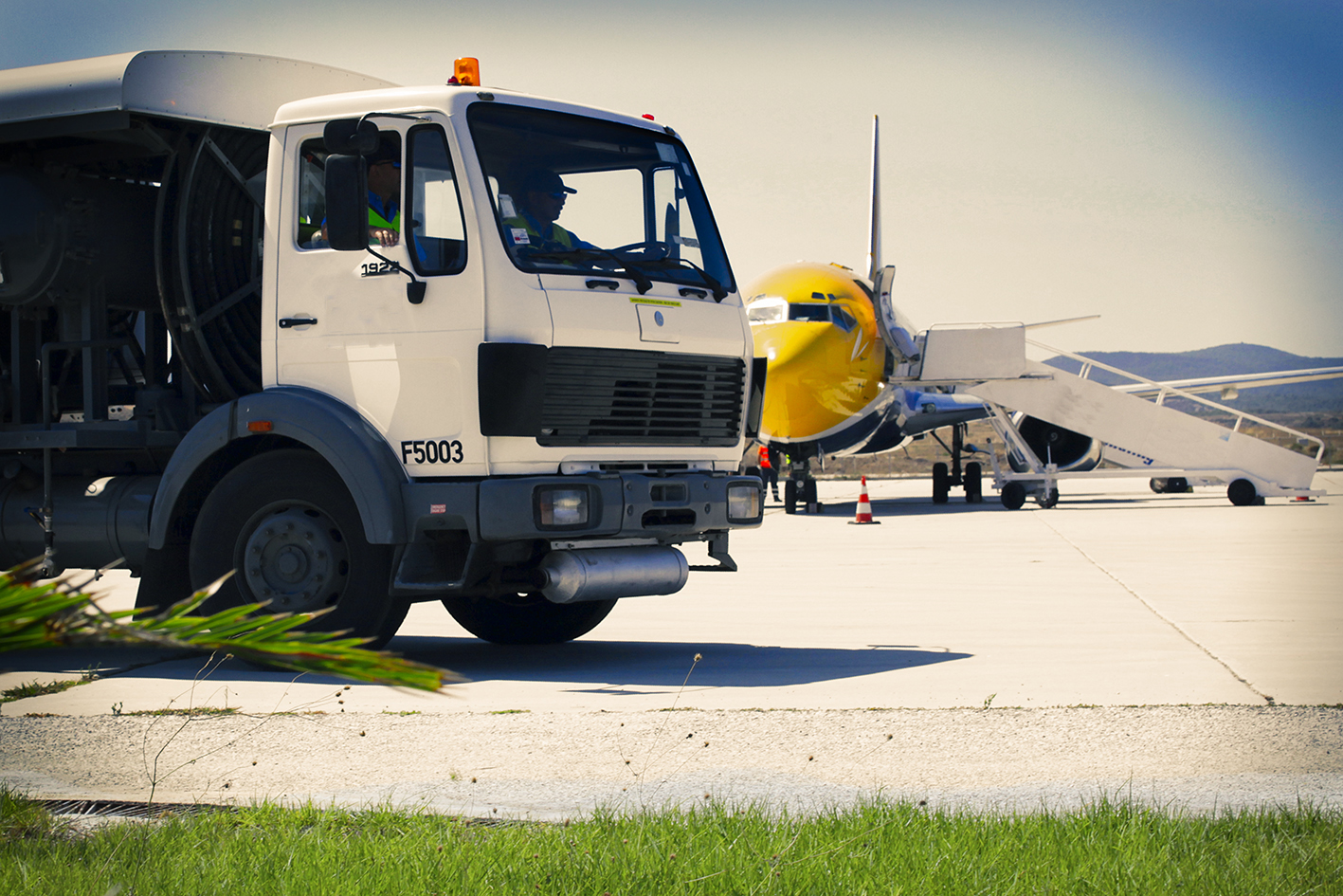 Η Shell & MOH Aviation Fuels τροφοδοτεί το αεροδρόμιο της Σκύρου