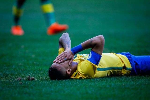 Ζίκο: «Ο Νειμάρ δεν είναι άξιος για αρχηγός της Βραζιλίας»