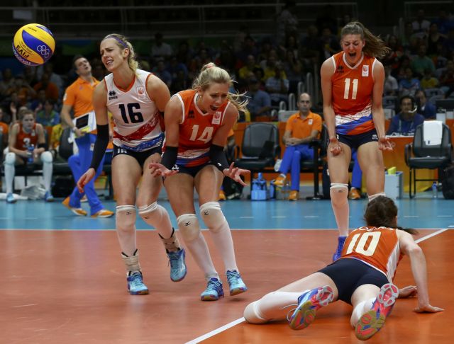 Βόλεϊ (Γ): Μια ανάσα από το «μπαμ» η Ολλανδία, άνετα Κίνα και Ιαπωνία