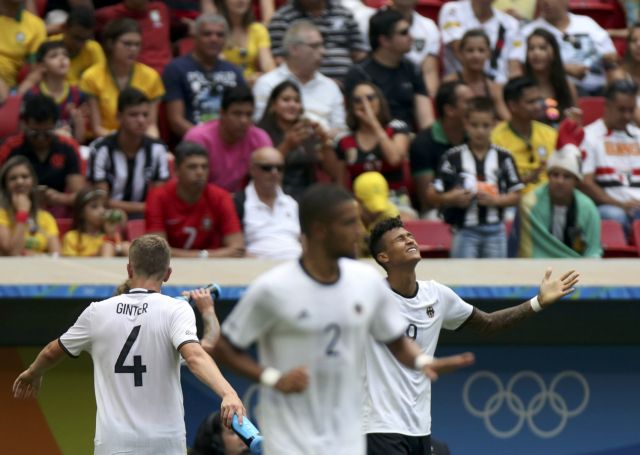 Ποδόσφαιρο (Α): Στους «4» με Νεϊμάρ η Βραζιλία, με 4άρα η Γερμανία, πέρασαν Ονδούρα και Νιγηρία