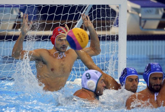 Ήττα της Εθνικής πόλο που… ψάχνει τον αντίπαλο στους «8»