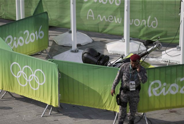 Ολυμπιακή κάμερα «προσγειώθηκε» πάνω σε θεατές στο Ρίο