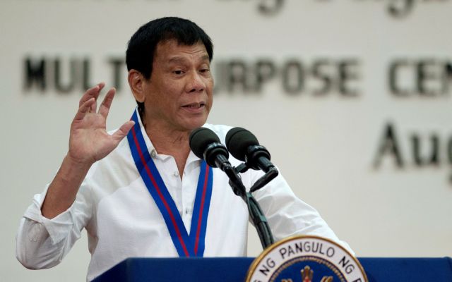 Ο «τιμωρός» πρόεδρος των Φιλιππίνων απειλεί να φύγει από τον ΟΗΕ