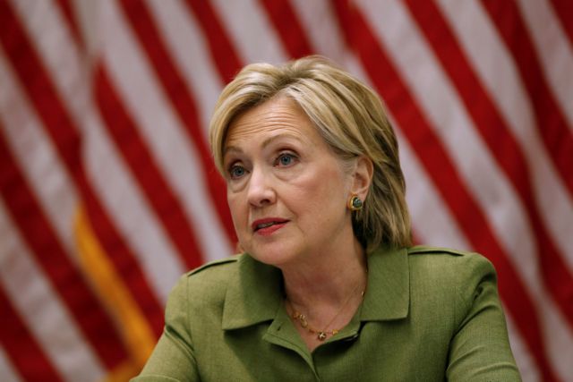 New York Times: Τον Πάουελ δείχνει η Κλίντον για την «ιδέα» του προσωπικού mail