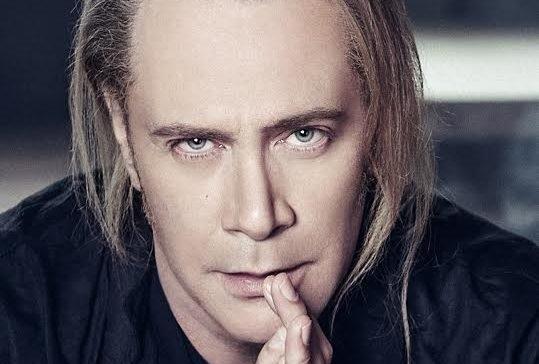 Συναυλία του Στέφανου Κορκολή στο Αίθριο Δημαρχείου Κηφισιάς