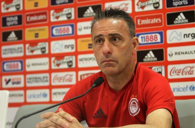 «Πρόκριση με πολλά γκολ» ζήτησε ο Μπέντο εν όψει Αρούκα