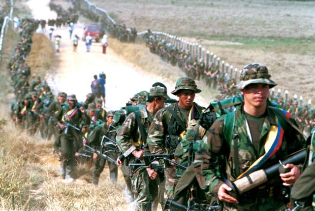 Κολομβία: «Η μάχη με τα όπλα τελειώνει. Αρχίζει η μάχη των ιδεών»