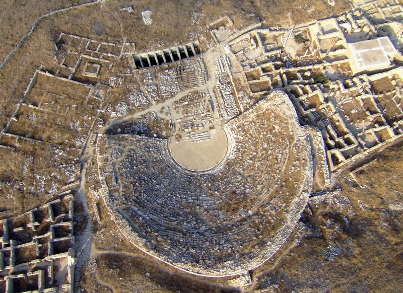 Το αρχαίο θέατρο της Δήλου ζωντανεύει μετά από δύο χιλιετίες σιωπής
