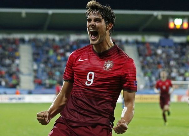 Ανακοίνωσε την απόκτηση του Πασιένσια ο Ολυμπιακός