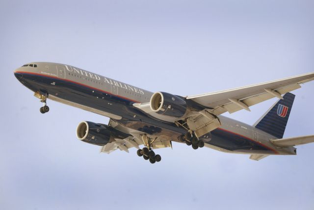 Αναγκαστική προσγείωση στην Ιρλανδία με 16 τραυματίες